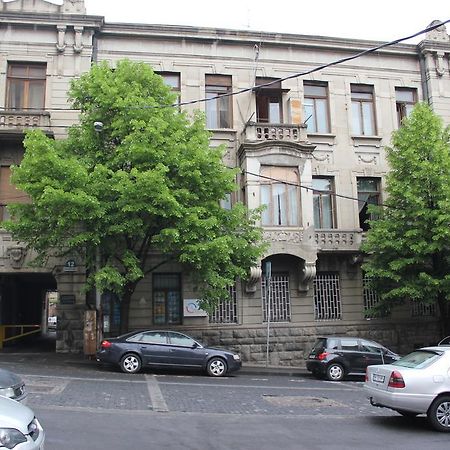 Apartment In Purtseladze Street Tbiliszi Kültér fotó