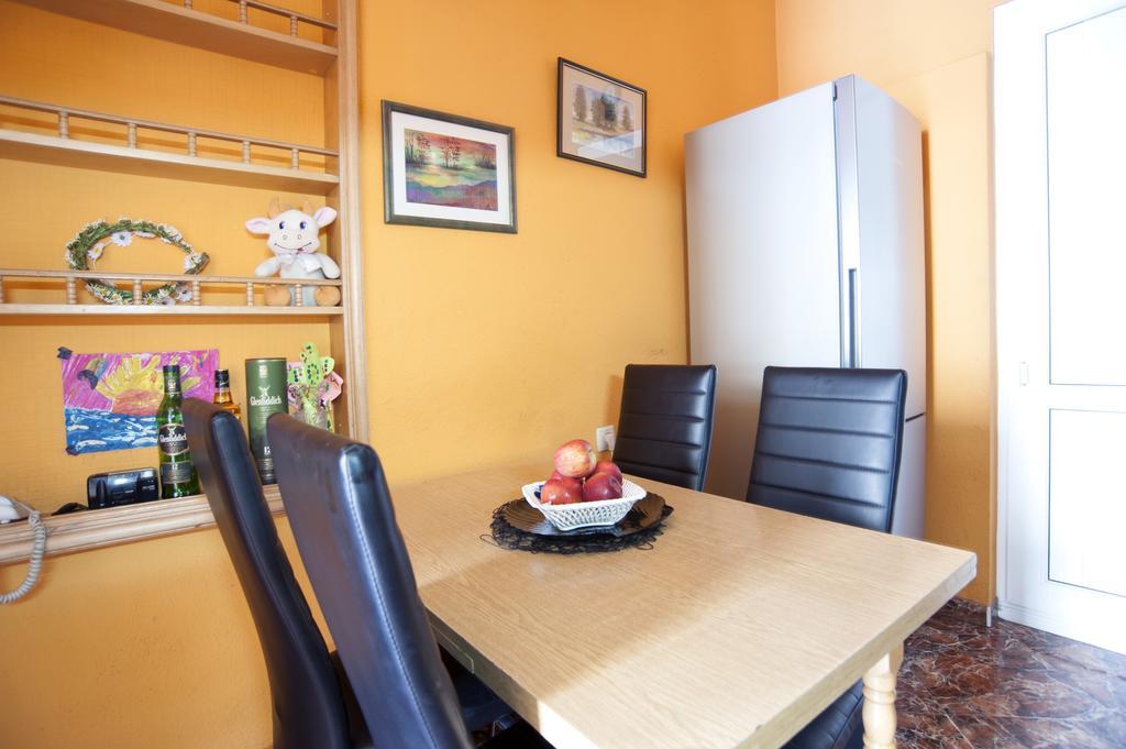 Apartment In Purtseladze Street Tbiliszi Kültér fotó