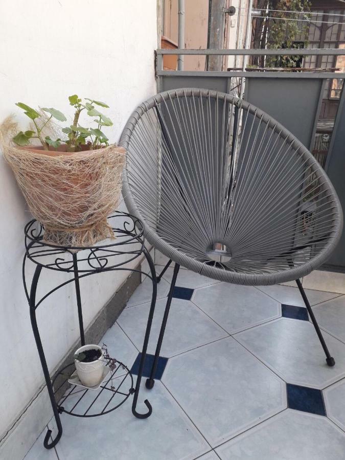 Apartment In Purtseladze Street Tbiliszi Kültér fotó